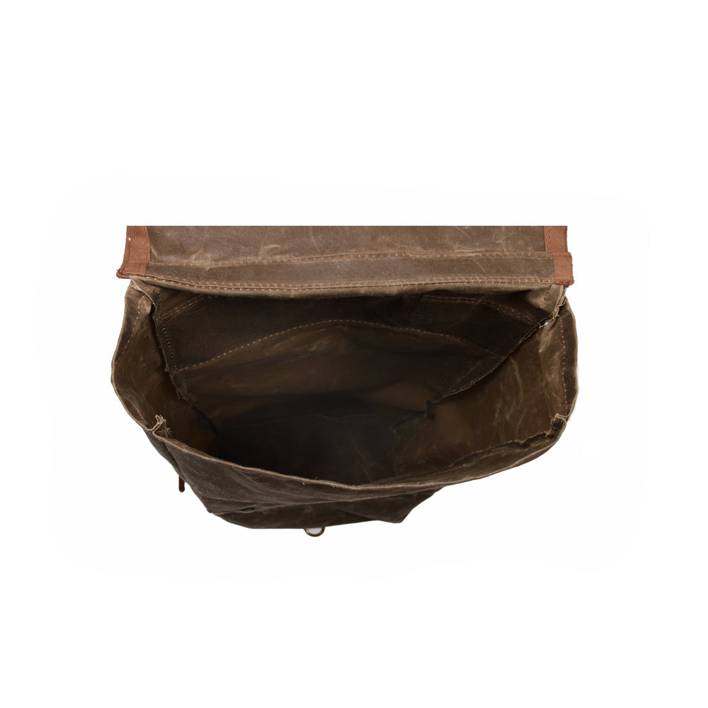 Cabinpackinside