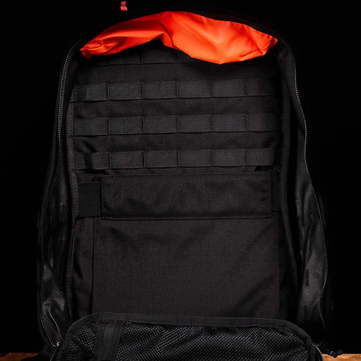 Gr234lblacktopstash4