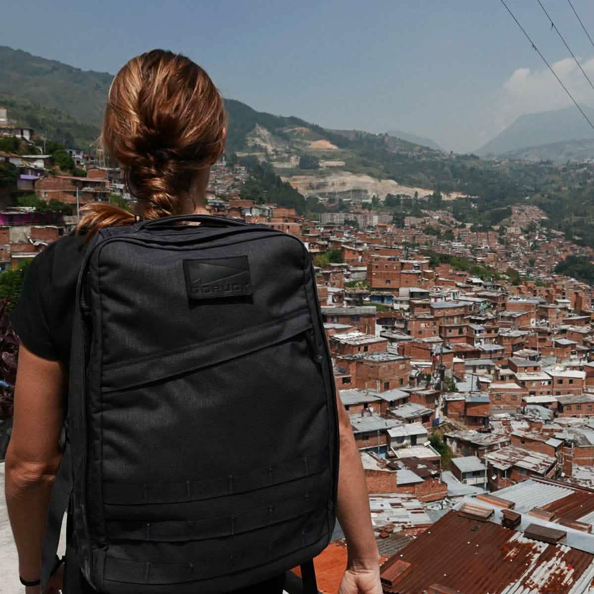 Gr1 Women Travel